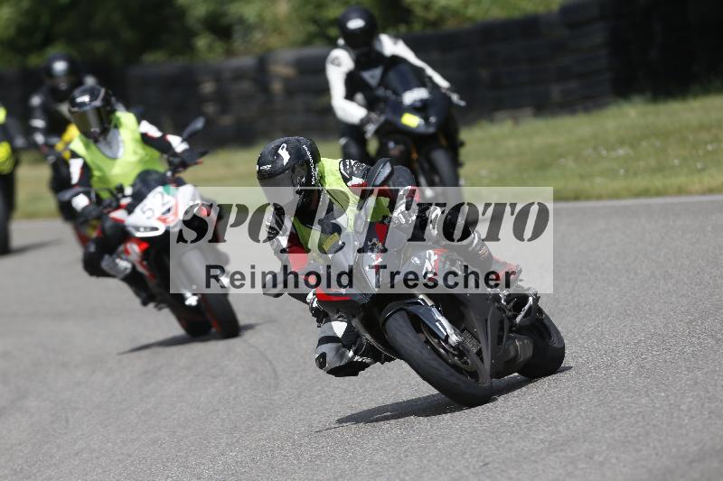 /18 05.06.2026  TZ Motorsport ADR/Gruppe gruen/instruktor